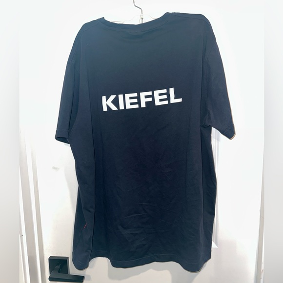 Logo tee - Picture 3 of 4